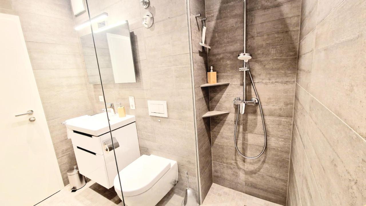 Industrie Stil Apartment Unweit Vom See Losheim Bagian luar foto