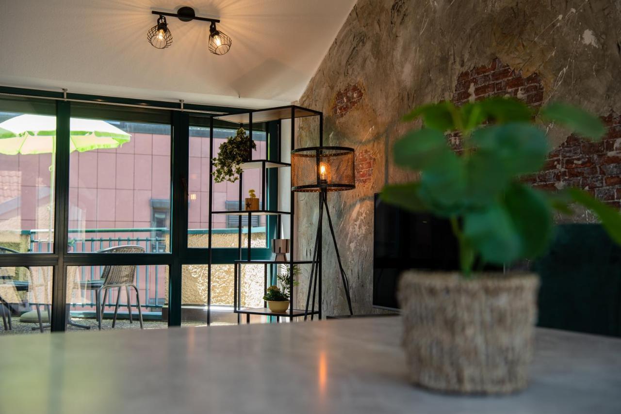 Industrie Stil Apartment Unweit Vom See Losheim Bagian luar foto