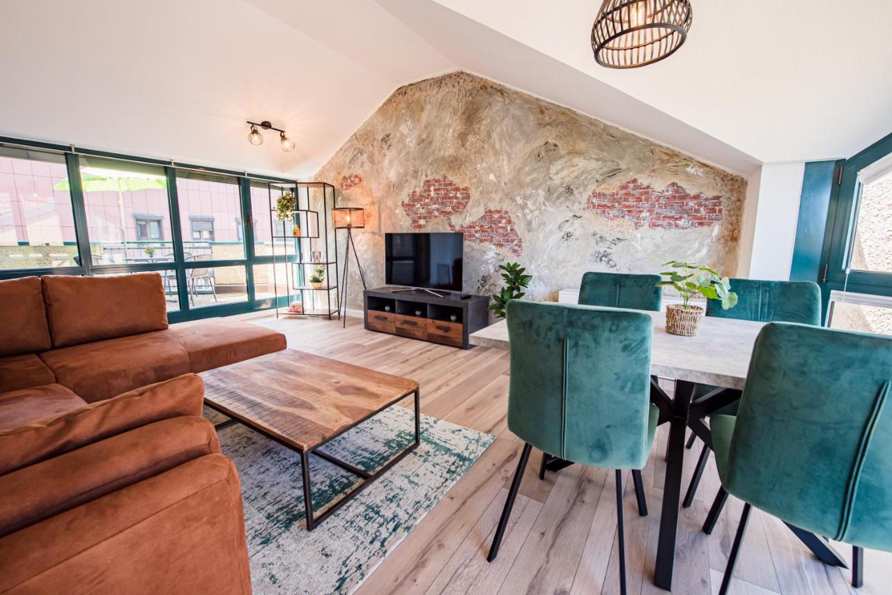 Industrie Stil Apartment Unweit Vom See Losheim Bagian luar foto