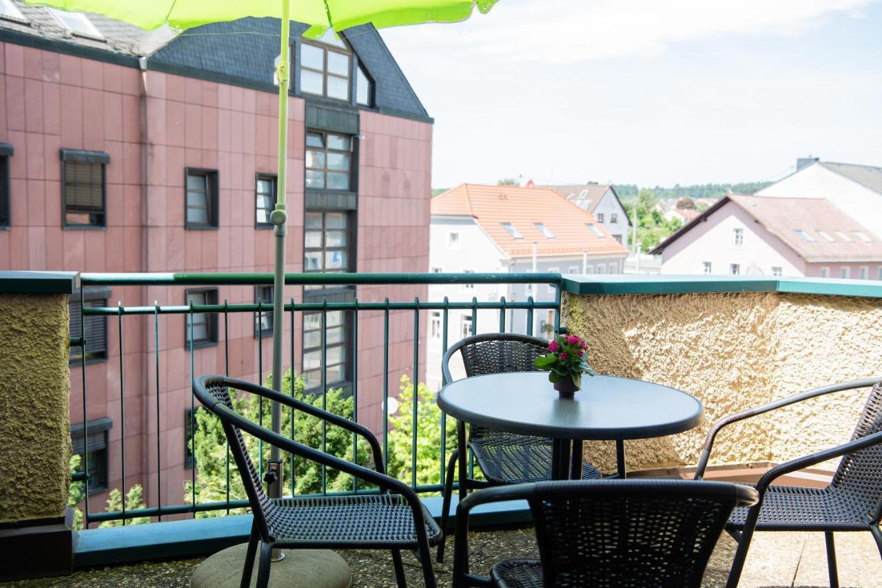 Industrie Stil Apartment Unweit Vom See Losheim Bagian luar foto